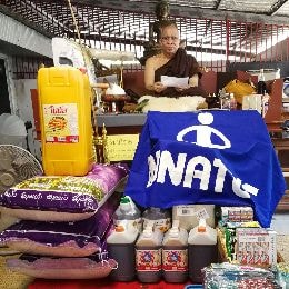 チェンマイの女性専用タイ古式マッサージスクール「V-チェンマイ」の寄付画像２